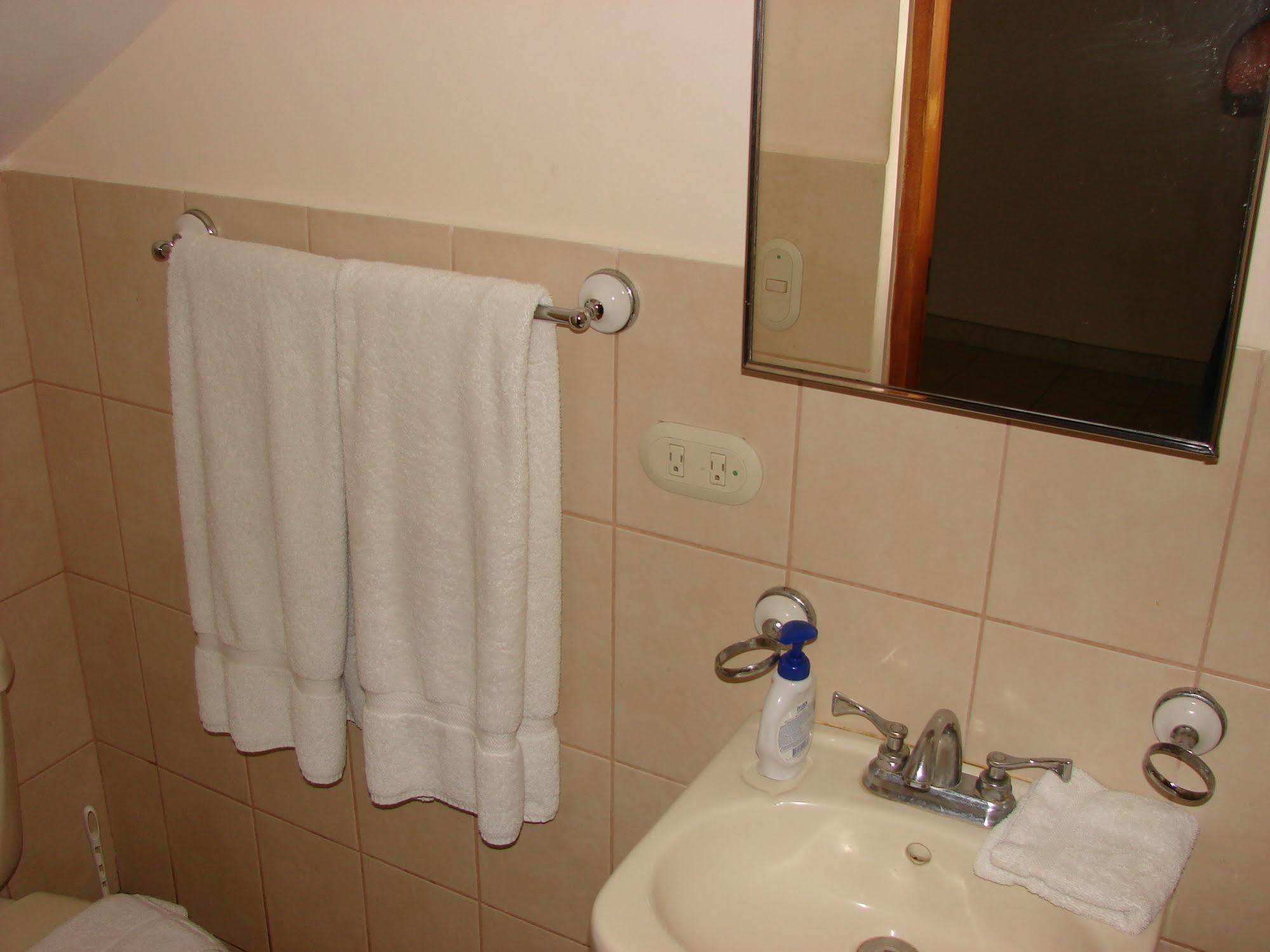 Villa Riviera 2 Bedroom Townhouse Playas del Coco Esterno foto